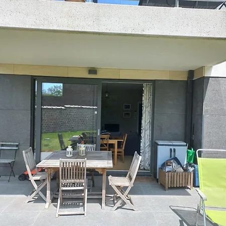 Monastery Garden - 2 Singles - Children Welcome - Bed & Free Breakfast - Shared Where Landlord Lives Homestay